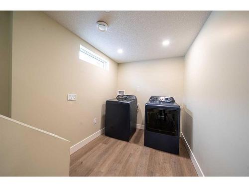 2111 Vista Crescent Ne, Calgary, AB - Indoor