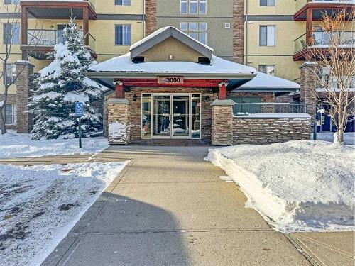 3103-92 Crystal Shores Road, Okotoks, AB - Outdoor With Balcony