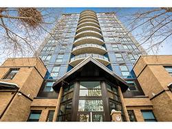 610-303 13 Avenue SW Calgary, AB T2R 0Y9