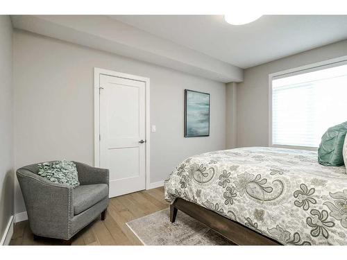 51 Quarry Common Se, Calgary, AB - Indoor Photo Showing Bedroom