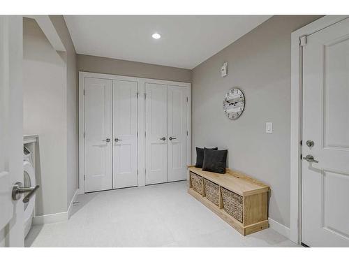 51 Quarry Common Se, Calgary, AB - Indoor Photo Showing Other Room