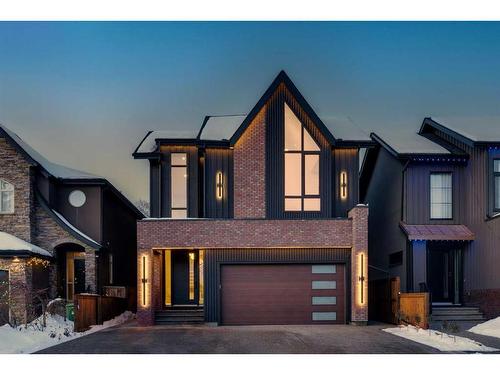 448 25 Avenue Ne, Calgary, AB - Outdoor