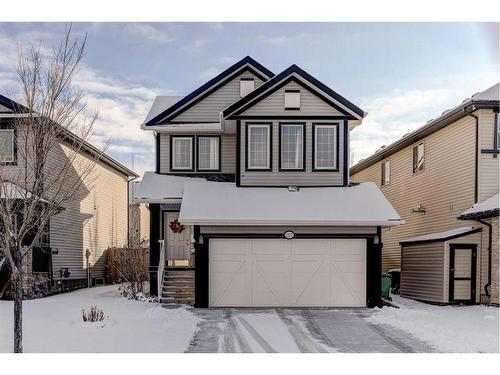 1227 Kings Heights Road Se, Airdrie, AB - Outdoor