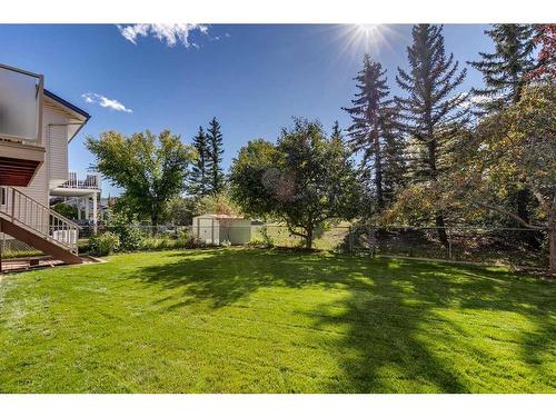 107 Hawkmount Close Nw, Calgary, AB - Outdoor