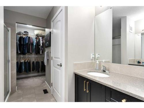 133 Marina Key, Chestermere, AB - Indoor Photo Showing Bathroom