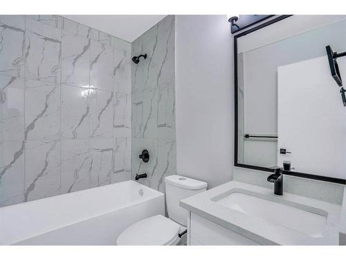 1304 Pennsburg Road Se, Calgary, AB - Indoor Photo Showing Bathroom