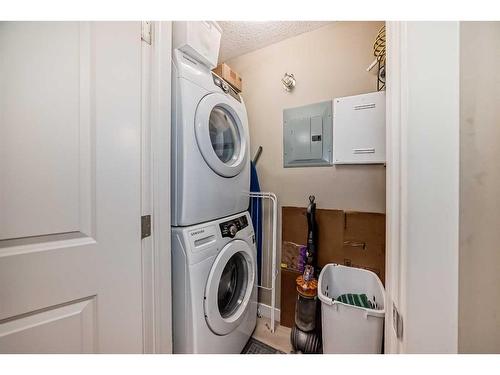 6413-155 Skyview Ranch Way Ne, Calgary, AB - Indoor Photo Showing Laundry Room