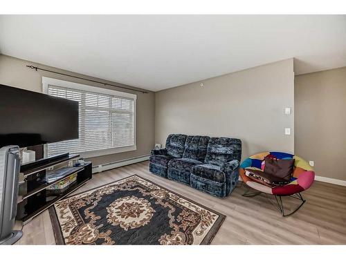 6413-155 Skyview Ranch Way Ne, Calgary, AB - Indoor Photo Showing Living Room