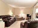 810 7 Avenue Ne, Three Hills, AB  - Indoor Photo Showing Living Room 