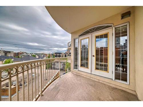 408-1315 12 Avenue Sw, Calgary, AB - Outdoor With Balcony With Exterior