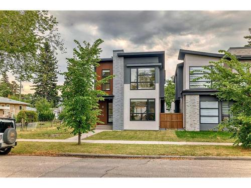 615 19 Avenue Nw, Calgary, AB - Outdoor With Facade