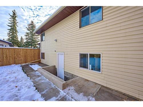 770 Ranchview Circle Nw, Calgary, AB - Outdoor With Exterior