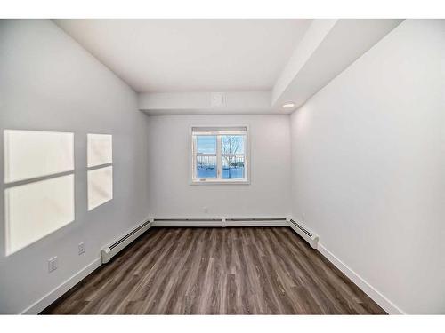 3108-350 Livingston Common Ne, Calgary, AB - Indoor Photo Showing Other Room