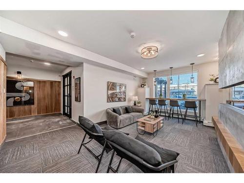 3108-350 Livingston Common Ne, Calgary, AB - Indoor