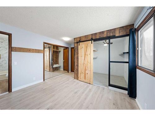 40 Bermondsey Road Nw, Calgary, AB - Indoor Photo Showing Other Room