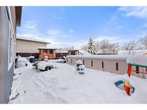 40 Bermondsey Road Nw, Calgary, AB - Outdoor