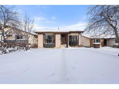 40 Bermondsey Road Nw, Calgary, AB - Outdoor With Facade