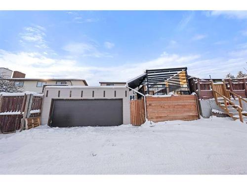 40 Bermondsey Road Nw, Calgary, AB - Outdoor