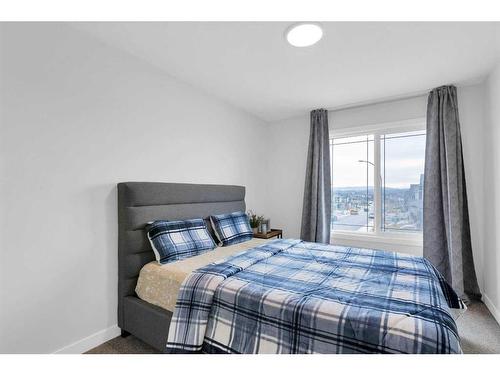 288 Legacy Reach Circle Se, Calgary, AB - Indoor Photo Showing Bedroom