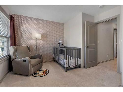 255 Savanna Lane Ne, Calgary, AB - Indoor Photo Showing Bedroom