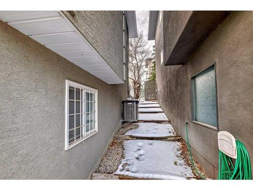 133 38 Avenue Sw, Calgary, AB - Outdoor With Exterior