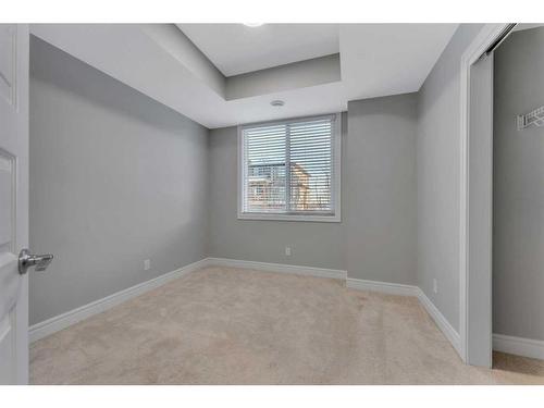 81-230 Seton Passage Se, Calgary, AB - Indoor Photo Showing Other Room