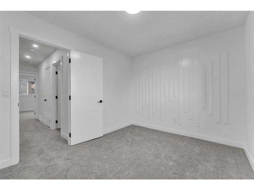 87-2511 38 Street Ne, Calgary, AB - Indoor Photo Showing Other Room