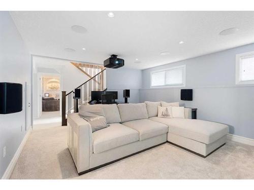 14427 Parkside Drive Se, Calgary, AB - Indoor Photo Showing Living Room