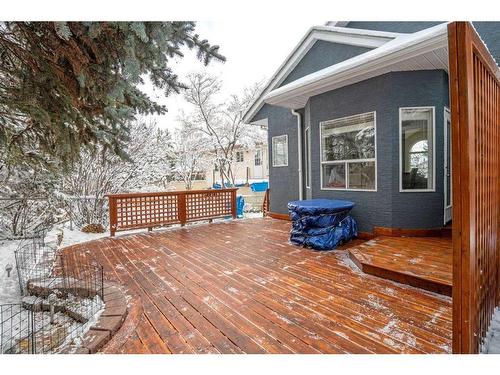 816 Diamond Court Se, Calgary, AB - Outdoor With Deck Patio Veranda With Exterior