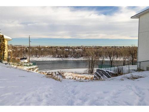 816 Diamond Court Se, Calgary, AB - Outdoor With View