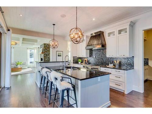 12 Discovery Valley Cove Sw, Calgary, AB - Indoor Photo Showing Kitchen With Upgraded Kitchen