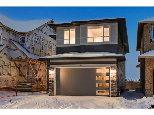 907 Langholm Drive Se, Airdrie, AB - Outdoor