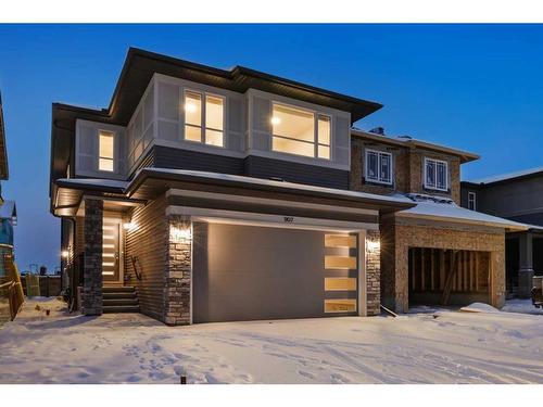 907 Langholm Drive Se, Airdrie, AB - Outdoor