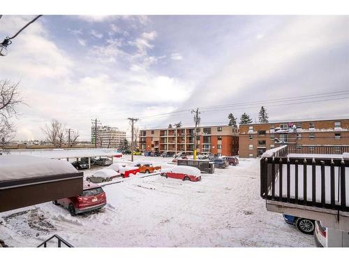 205-507 57 Avenue Sw, Calgary, AB - Outdoor With View