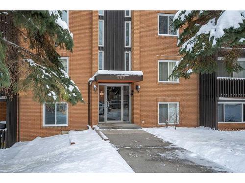 205-507 57 Avenue Sw, Calgary, AB - Outdoor