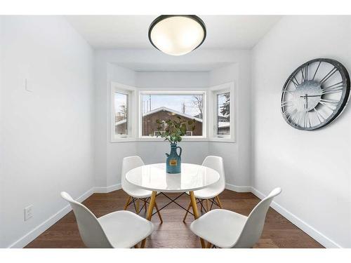 2035 37 Avenue Sw, Calgary, AB - Indoor Photo Showing Dining Room