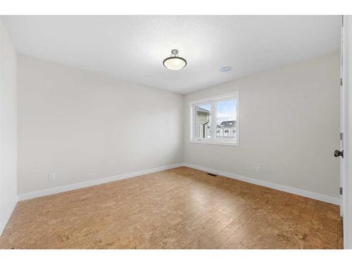 2035 37 Avenue Sw, Calgary, AB - Indoor Photo Showing Other Room