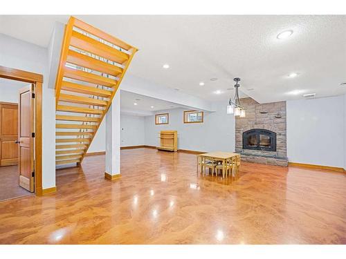 2035 37 Avenue Sw, Calgary, AB - Indoor With Fireplace