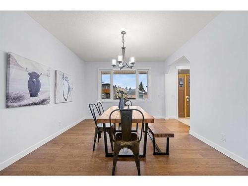 2035 37 Avenue Sw, Calgary, AB - Indoor Photo Showing Dining Room