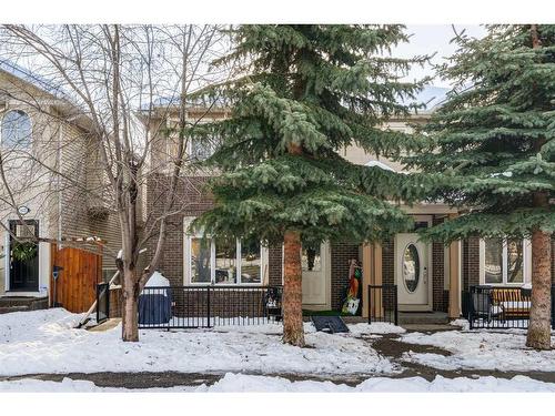 2-1617 27 Avenue Sw, Calgary, AB - Outdoor