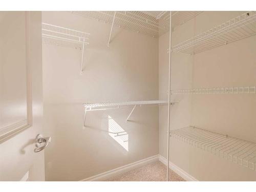 2-1617 27 Avenue Sw, Calgary, AB - Indoor With Storage