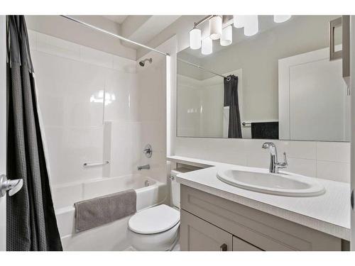 144 Marquis View Se, Calgary, AB - Indoor Photo Showing Bathroom