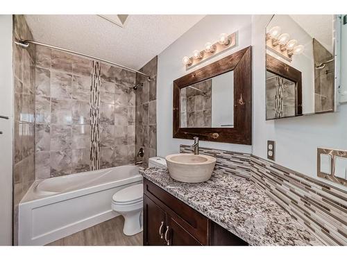 114 Bow Ridge Crescent, Cochrane, AB - Indoor Photo Showing Bathroom