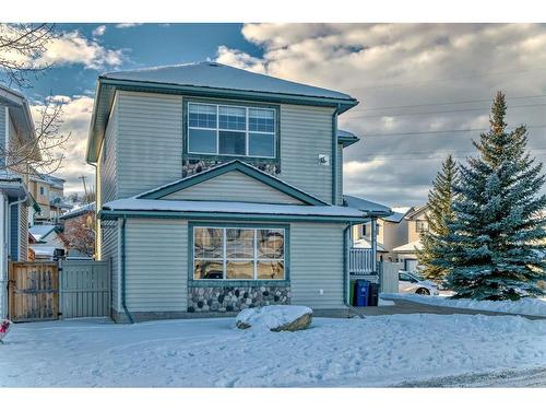 114 Bow Ridge Crescent, Cochrane, AB - Outdoor