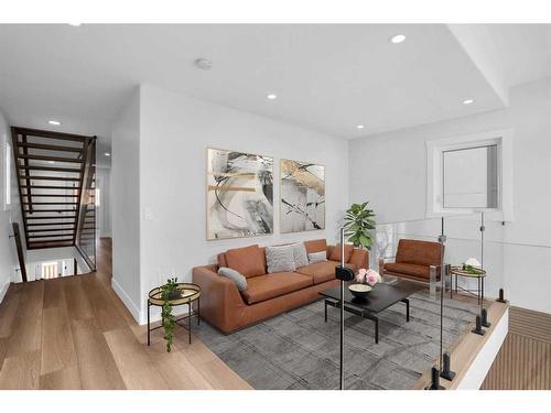 1930 27 Street Sw, Calgary, AB - Indoor Photo Showing Living Room