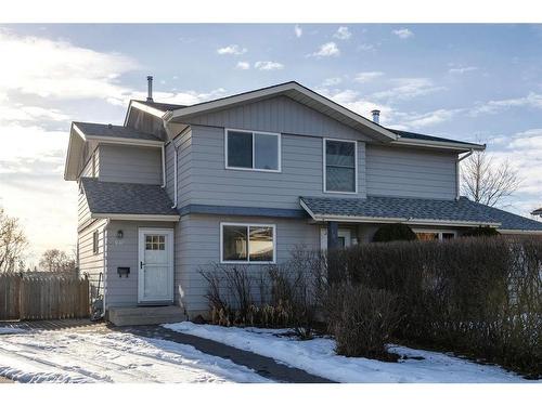 1015 Fonda Court Se, Calgary, AB - Outdoor