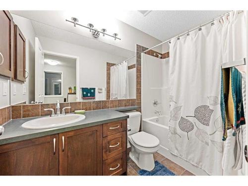 129 Cranford Drive Se, Calgary, AB - Indoor Photo Showing Bathroom