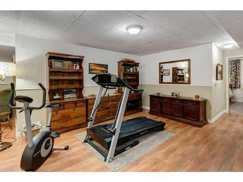 475 Rundlelawn Way Ne, Calgary, AB - Indoor Photo Showing Gym Room