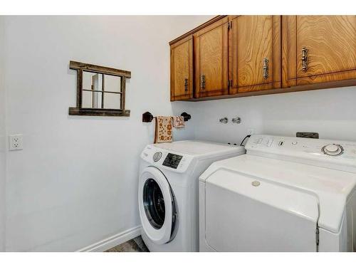 475 Rundlelawn Way Ne, Calgary, AB - Indoor Photo Showing Laundry Room