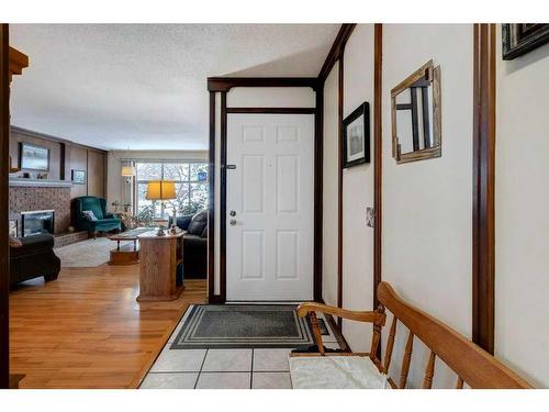 475 Rundlelawn Way Ne, Calgary, AB - Indoor With Fireplace